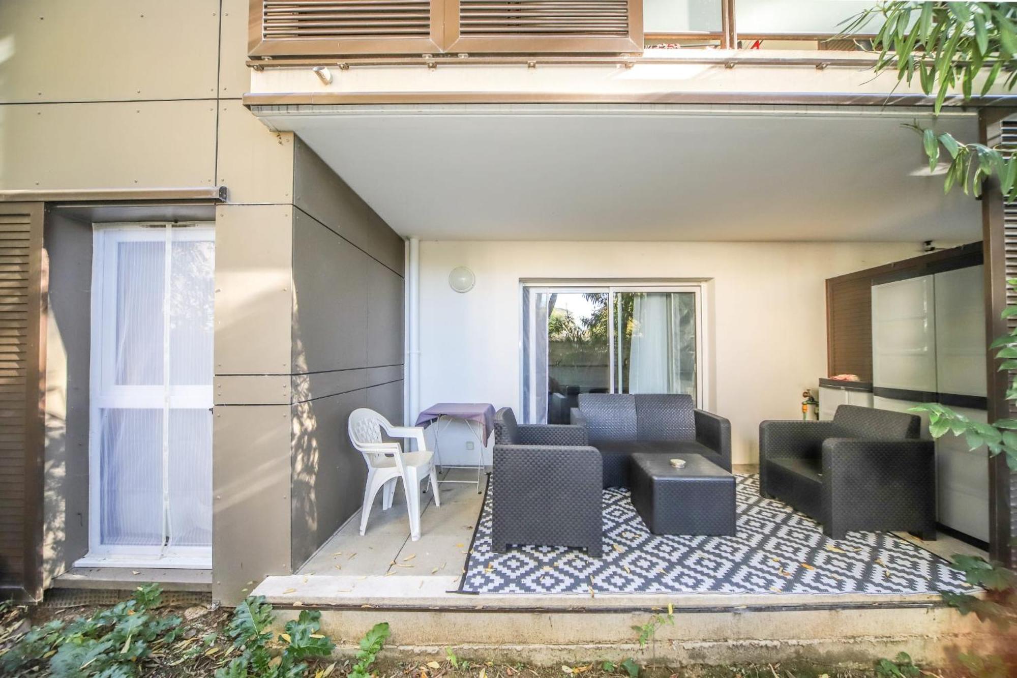 קסטלנאו-לה-לז T2 Florescence Proche Montpellier Parking מראה חיצוני תמונה